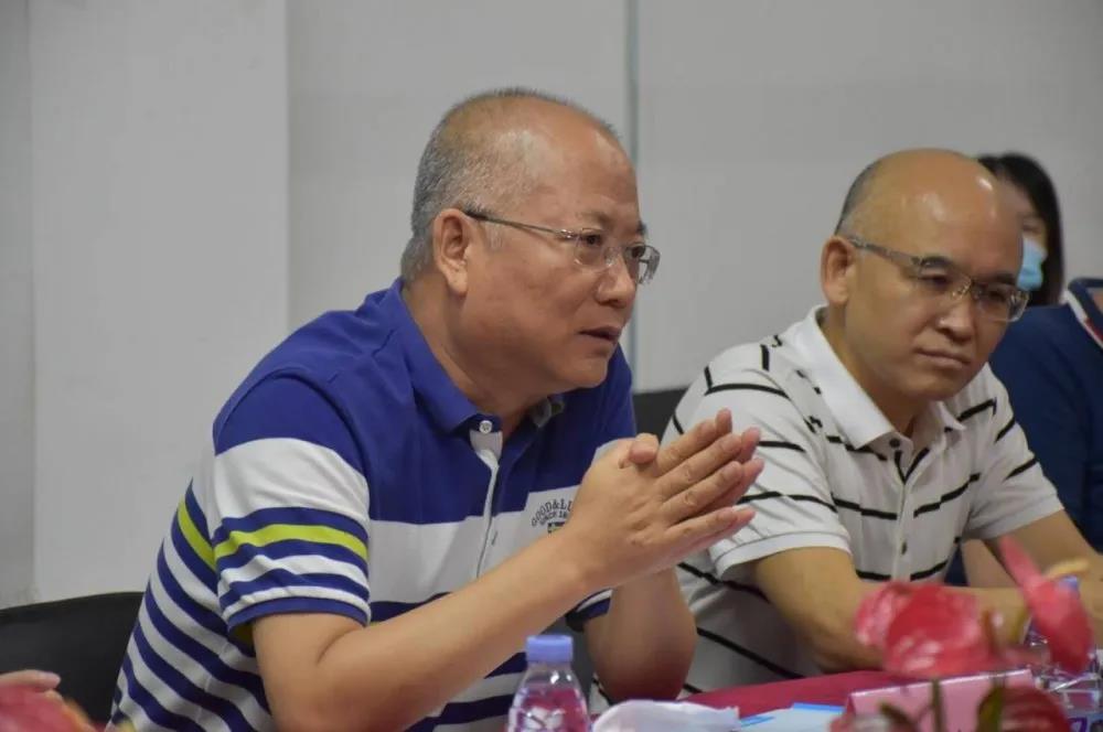 深圳風(fēng)向標教育資源股份有限公司